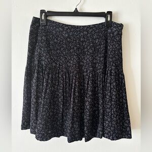 Ann Taylor Navy Blue and White Floral Pleated Skirt